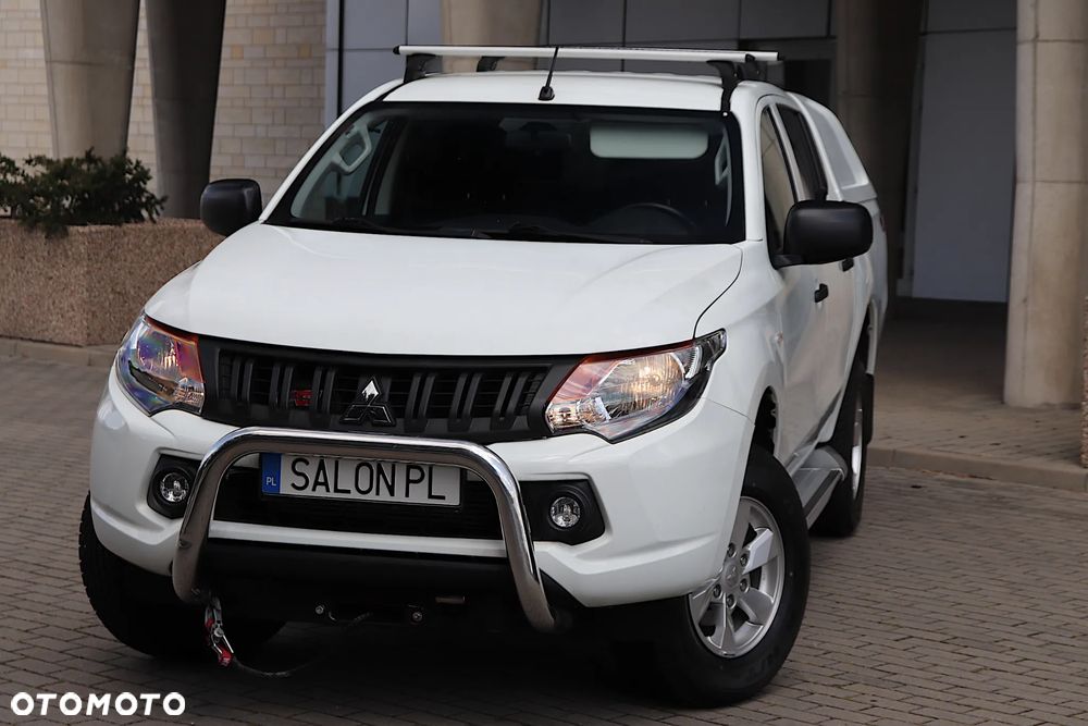Mitsubishi L200 2.4 d CC Invite EU6 - 8