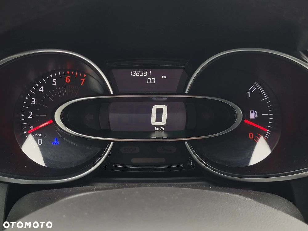 Renault Clio 0.9 Energy TCe Limited - 15