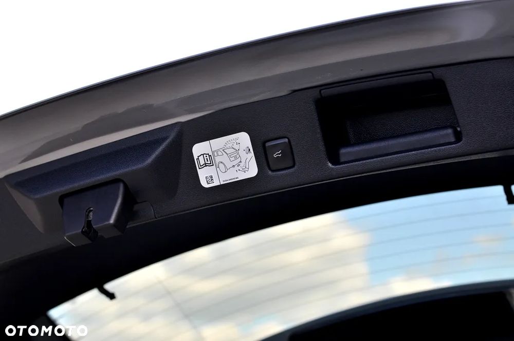 Ford Kuga 2.0 EcoBlue AWD ST-Line X - 18