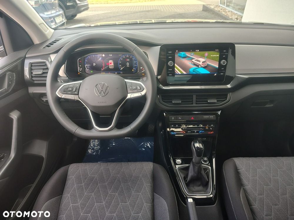 Volkswagen T-Cross - 12