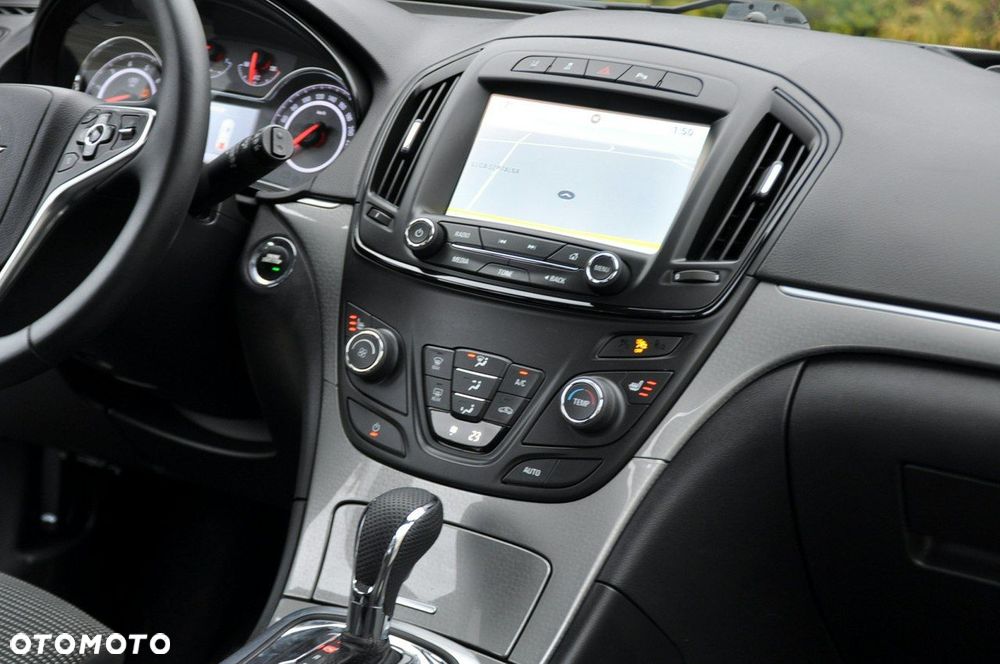 Opel Insignia - 26