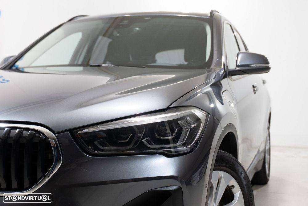 BMW X1 25 e xDrive Corporate Edition - 5