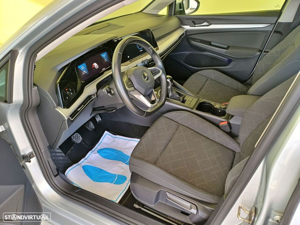 VW Golf Variant 2.0 TDi - 5