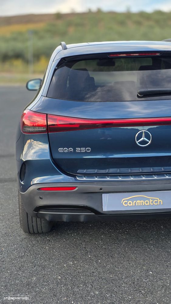 Mercedes-Benz EQA 250 AMG Line - 23