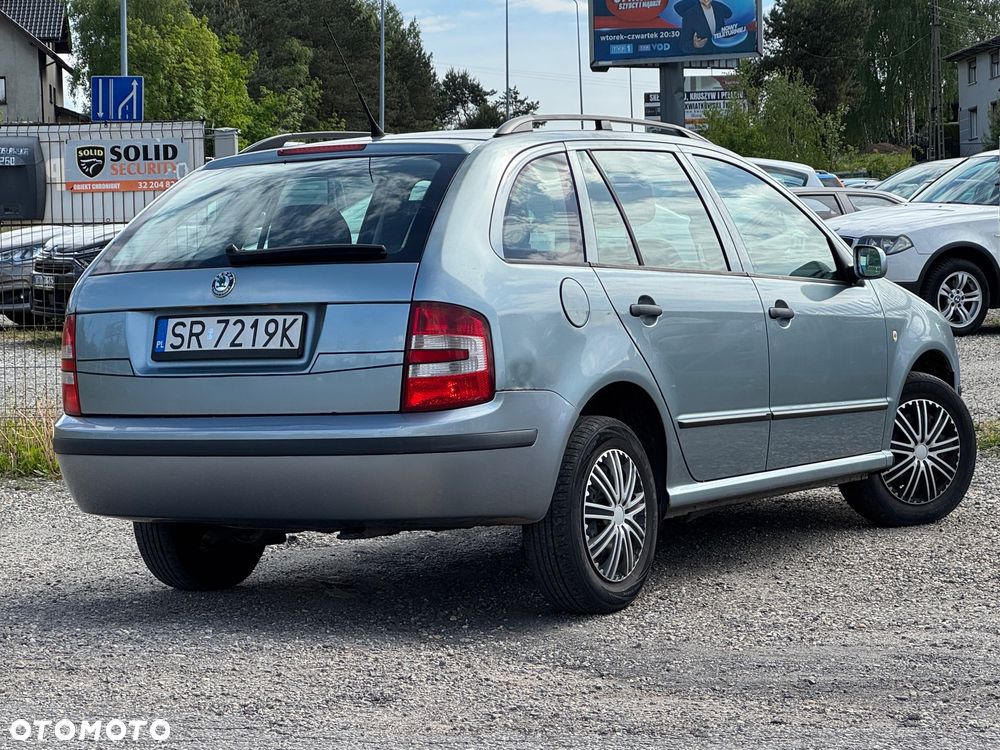 Skoda Fabia 1.4 16V Elegance - 9