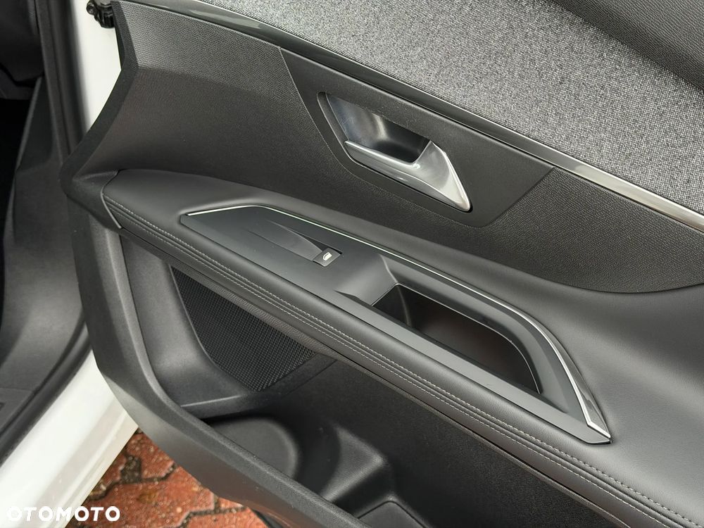 Peugeot 5008 2.0 BlueHDi Allure 7os - 30