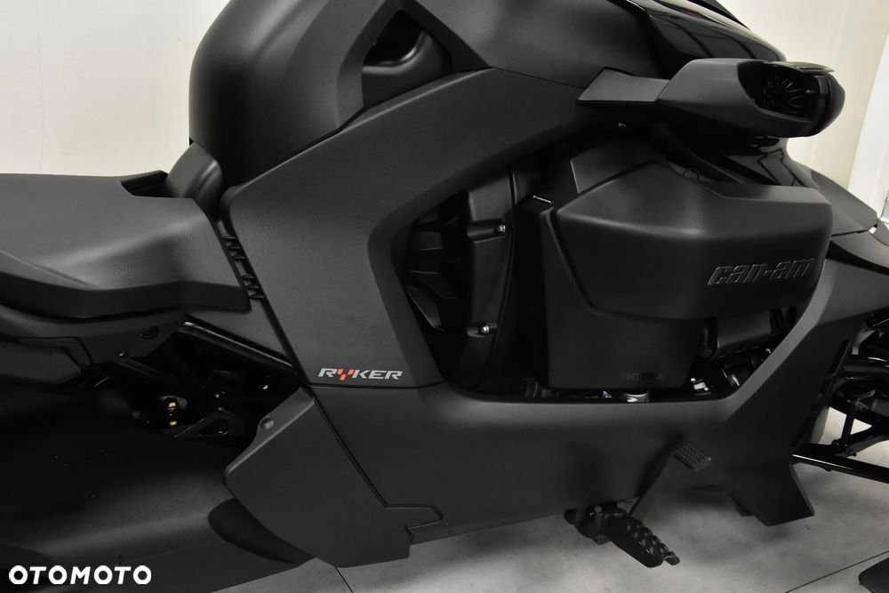 Can-Am Ryker - 30