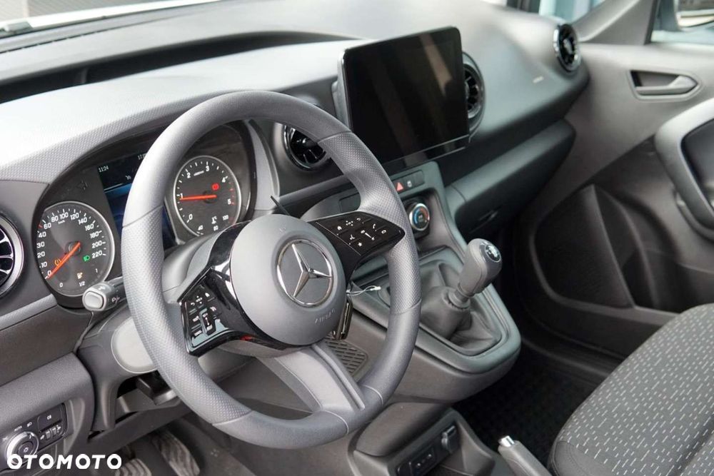 Mercedes-Benz Citan - 11