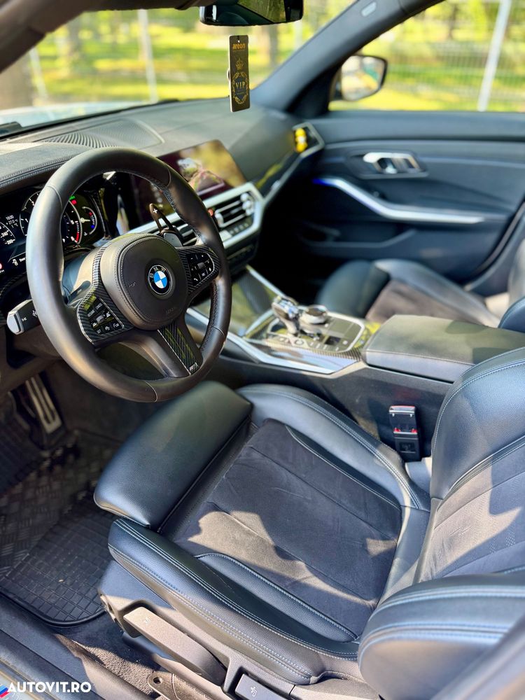 BMW 3 Series 2019 — imagine 7