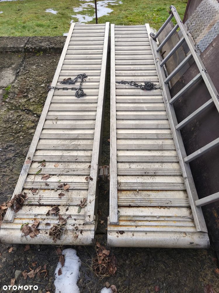 Mercedes-Benz 1013 - 4