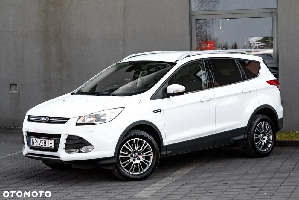 Ford Kuga 2.0 TDCi 2x4 Titanium - 13