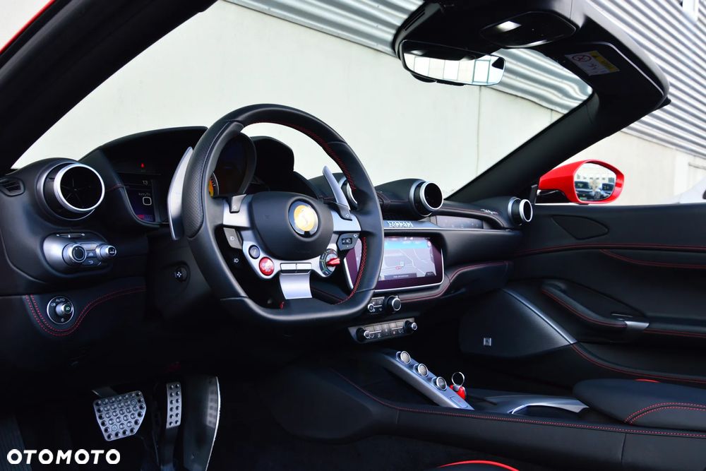 Ferrari Portofino M - 18