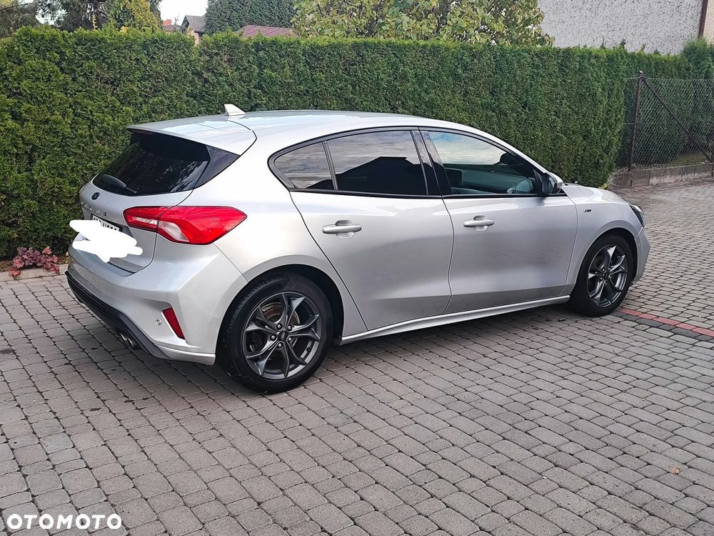 Ford Focus - 4