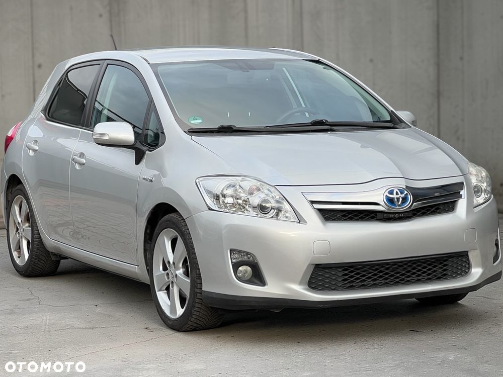 Toyota Auris - 1