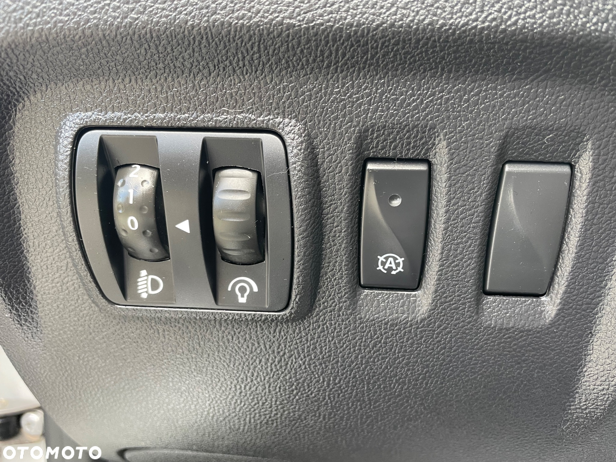 Renault Captur (ENERGY) TCe 90 LIMITED - 23