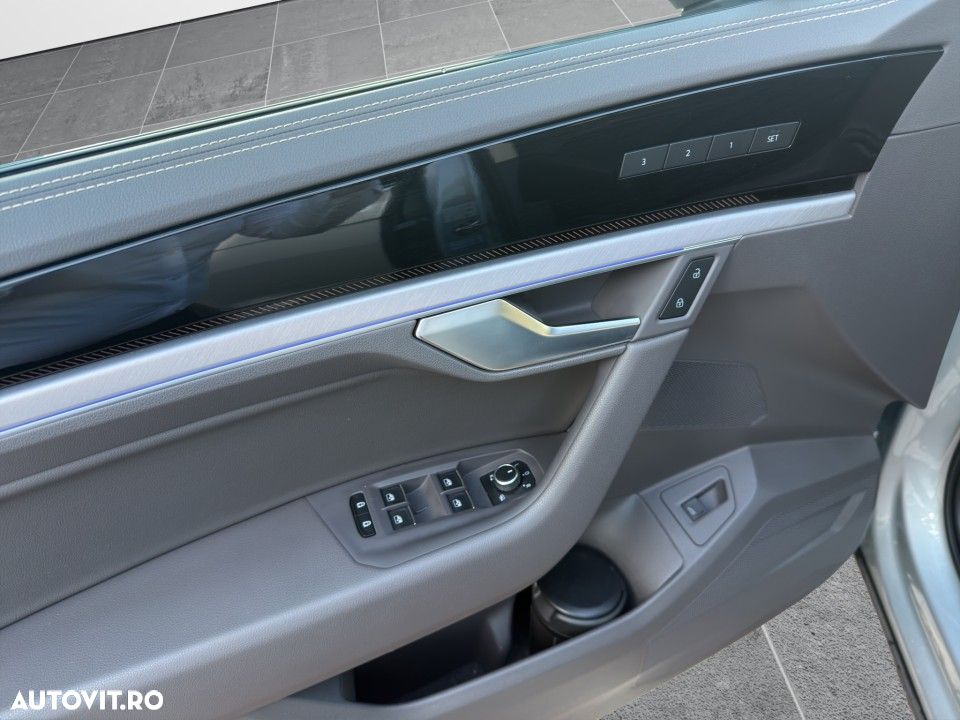 Volkswagen Touareg - 19