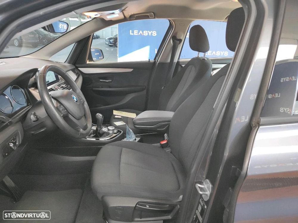 BMW 216 Active Tourer d - 18