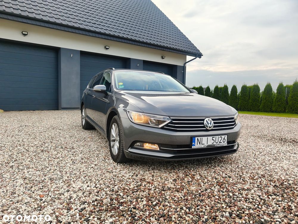 Volkswagen Passat 2.0 TDI (BlueMotion Technology) Comfortline - 17
