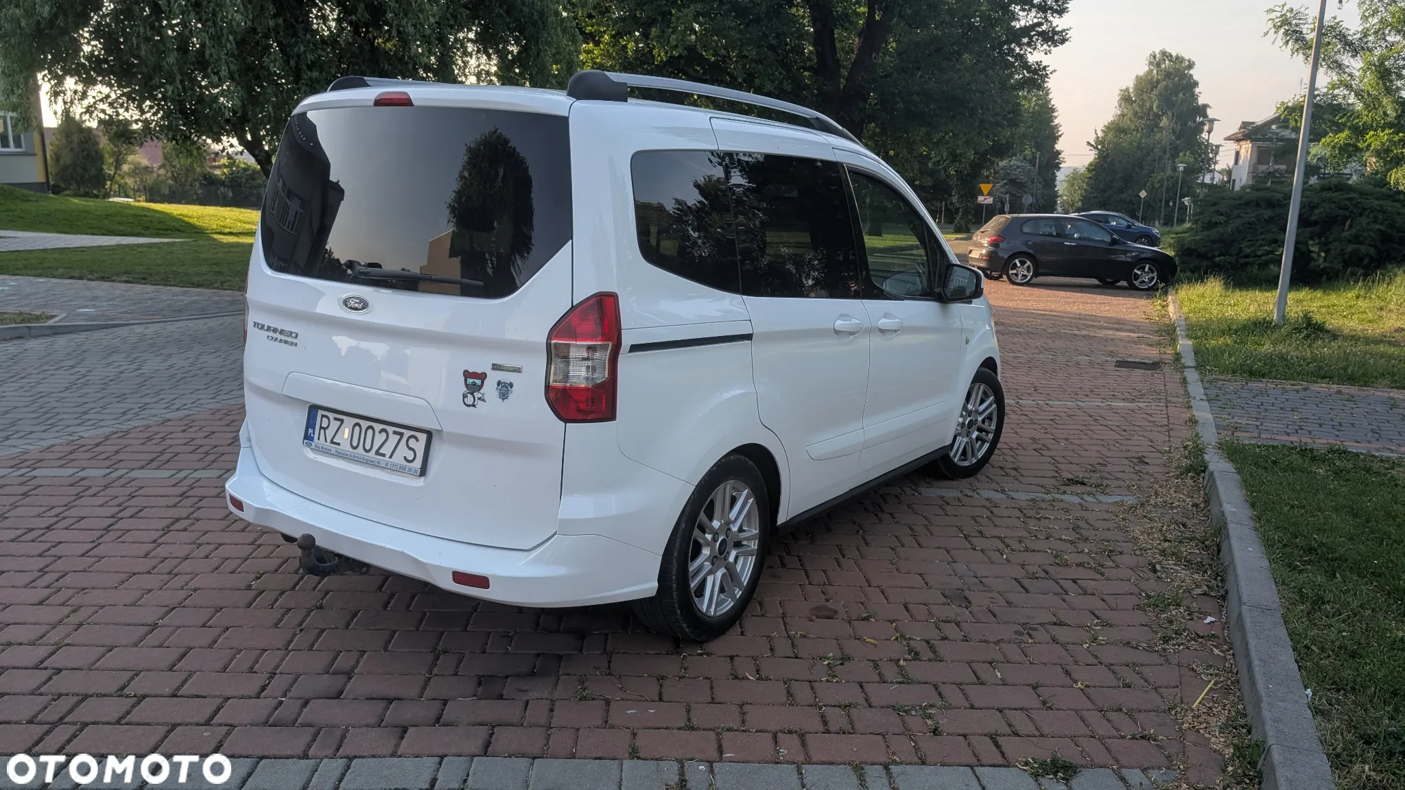 Ford Tourneo Courier 1.0 EcoBoost Titanium - 6