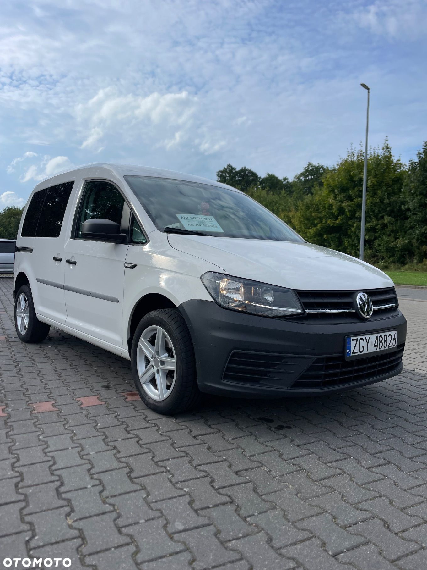 Volkswagen Caddy 1.0 TSI - 1