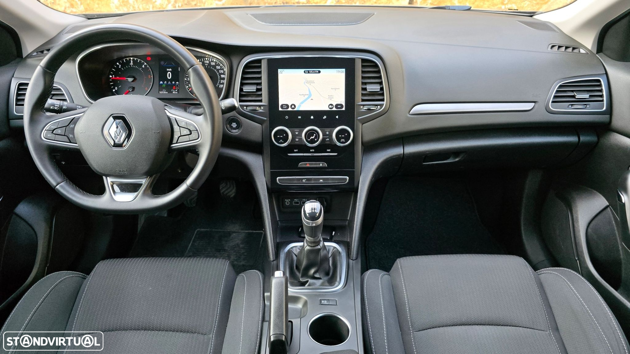 Renault Mégane 1.5 Blue dCi Intens - 10
