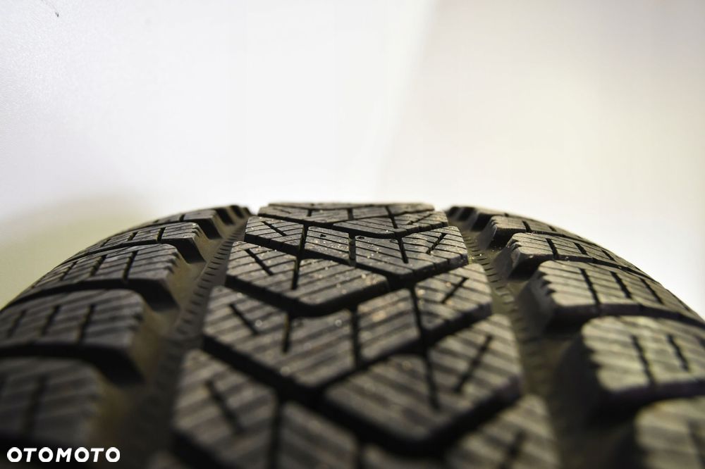 MERCEDES X KLASA W470 NISSAN NAVARA FELGI OPONY PIRELLI NOWE ZIMA 6*114 - 14