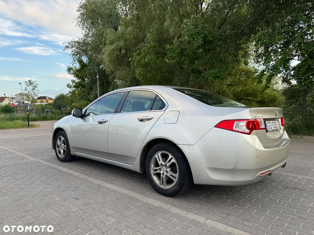 Honda Accord 2.0 Comfort - 4