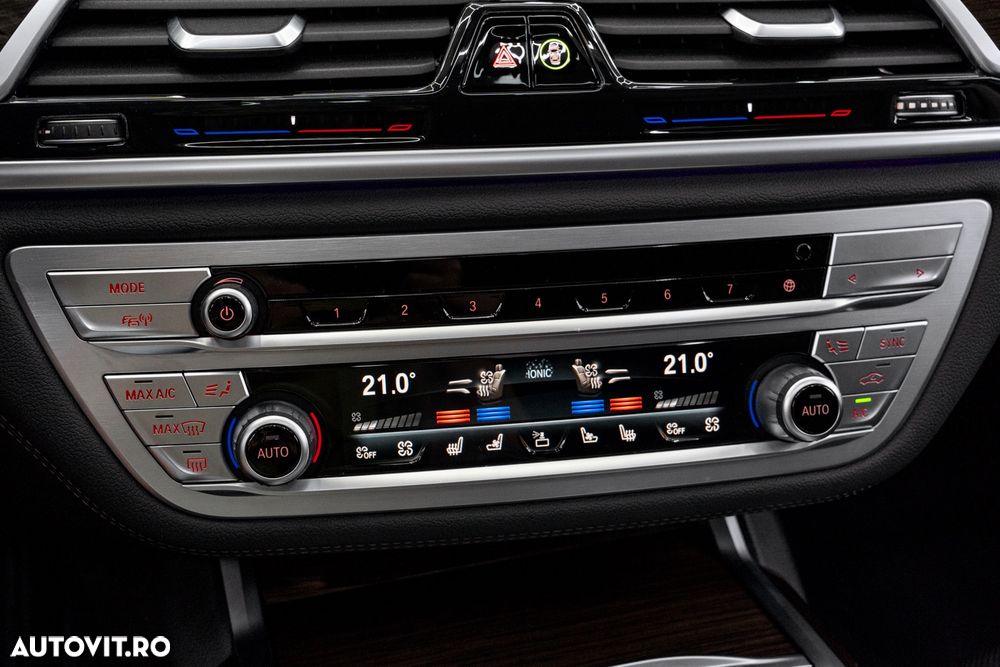BMW Seria 7 745Le xDrive AT PHEV - 37