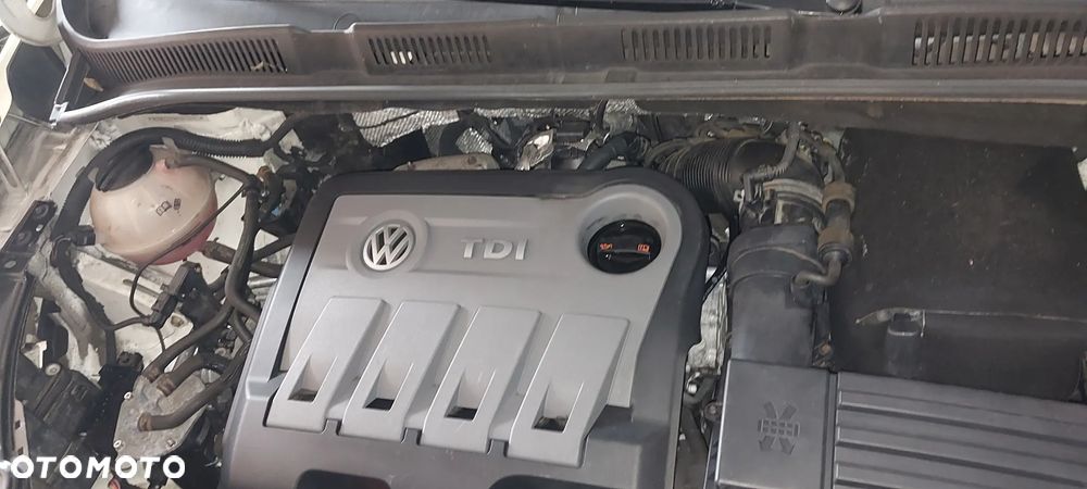 Volkswagen Sharan 2.0 TDI Comfortline DSG - 10