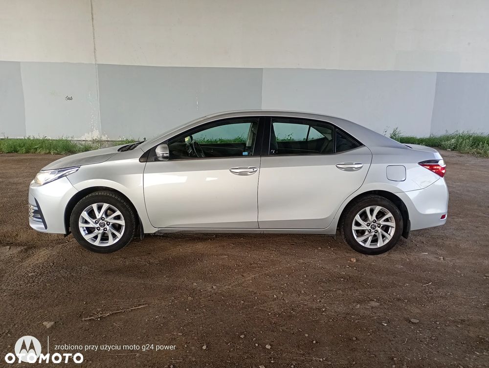 Toyota Corolla 1.6 Comfort - 2