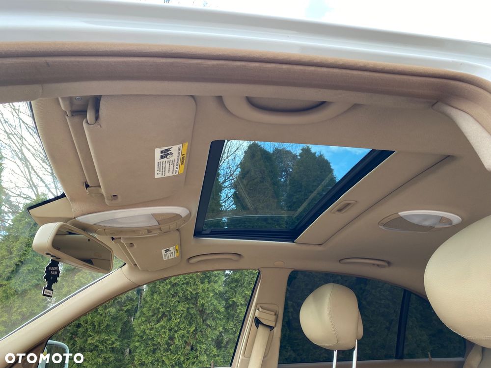 Mercedes-Benz Klasa E 350 7G-TRONIC Elegance - 18