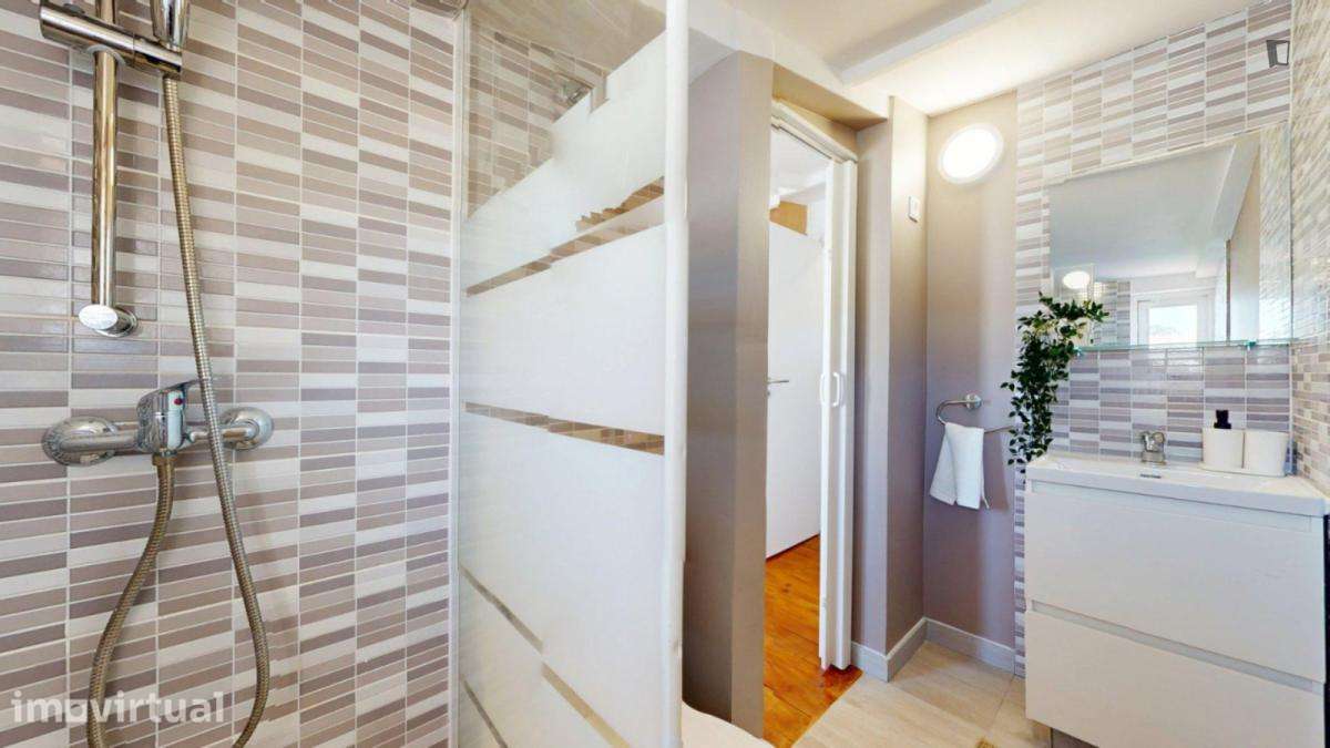 Quarto - localizado em Cedofeita Porto - Grande imagem: 2/8