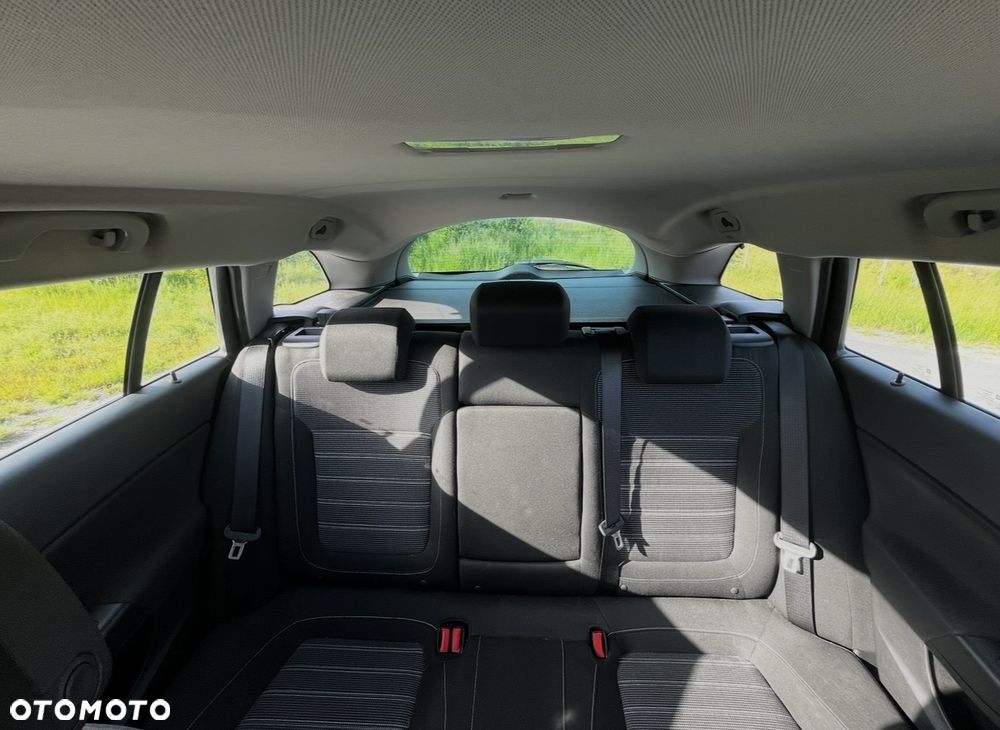 Opel Insignia - 11