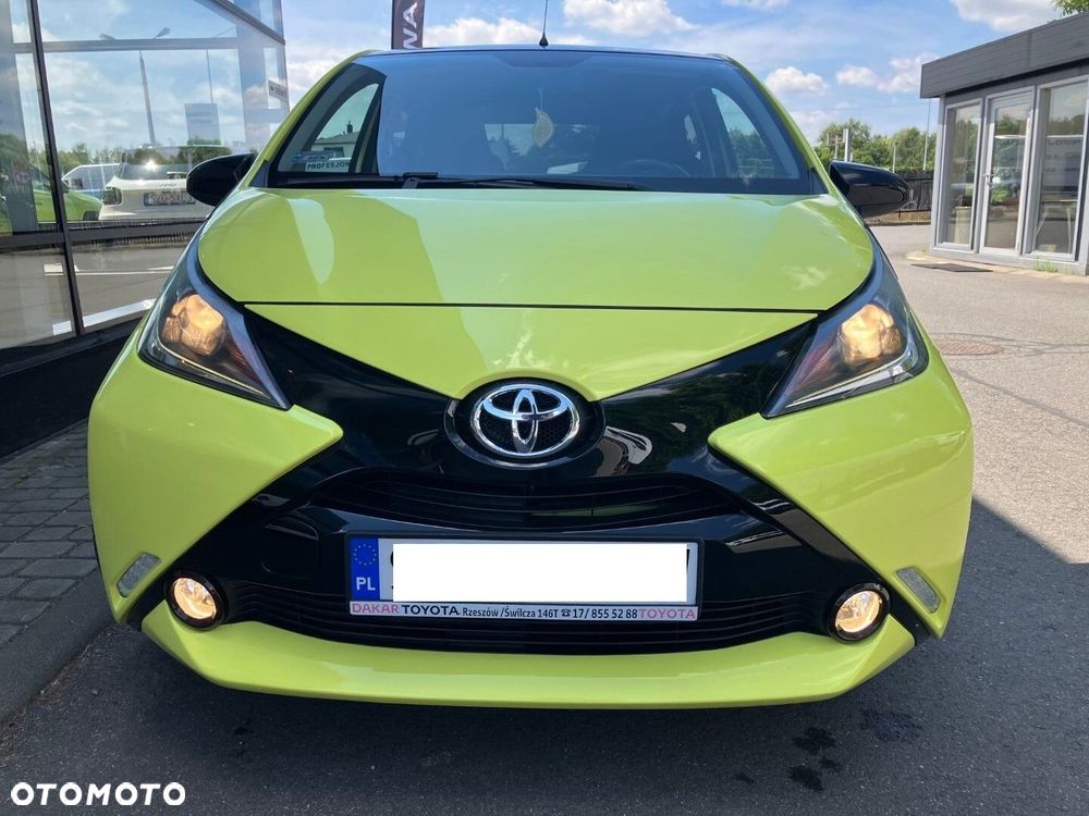 Toyota Aygo x-play touch - 25