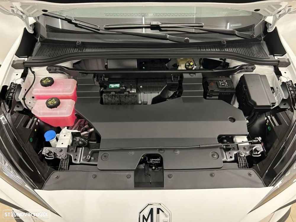 MG MG4 51 kWh Standard - 8