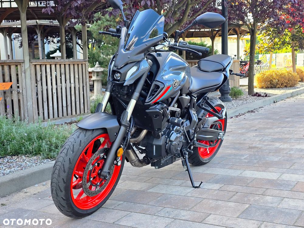 Yamaha MT - 2