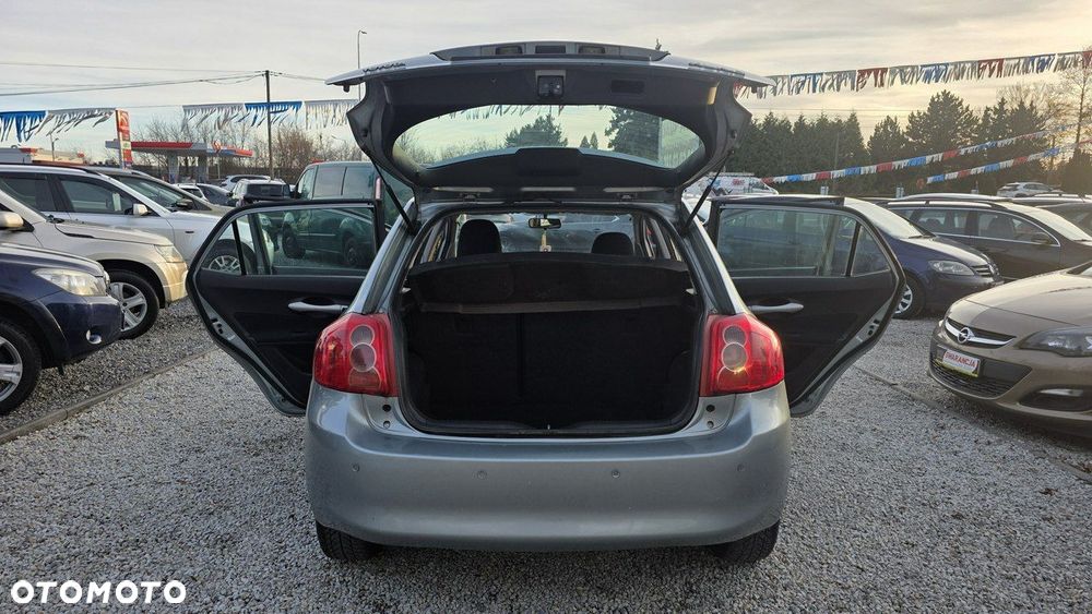 Toyota Auris - 28