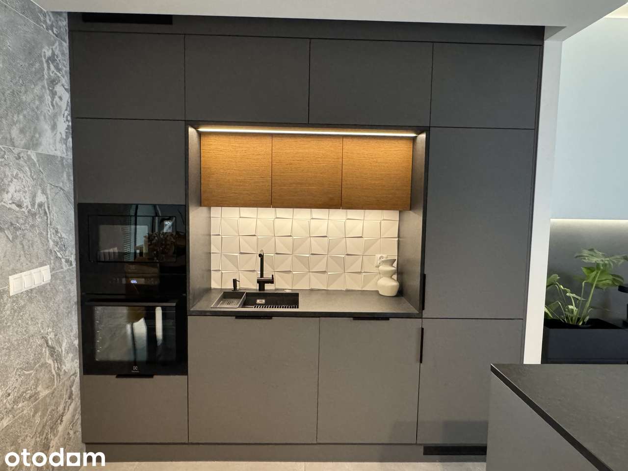 3-pokojowe mieszkanie 72 m² | Centrum Wrocławia | Balkon | Winda