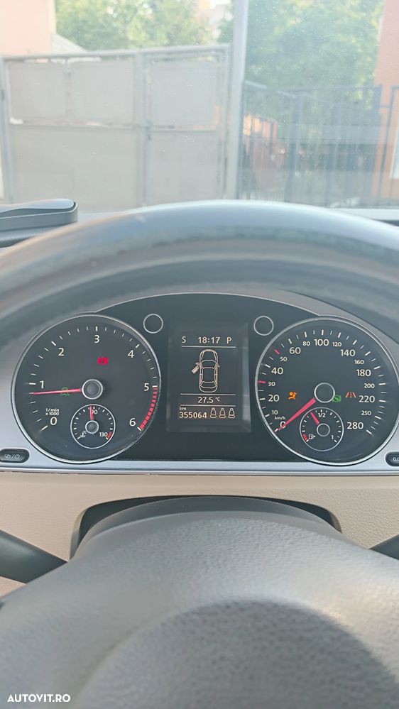Volkswagen Passat CC 2.0 TDI BMT DSG - 25