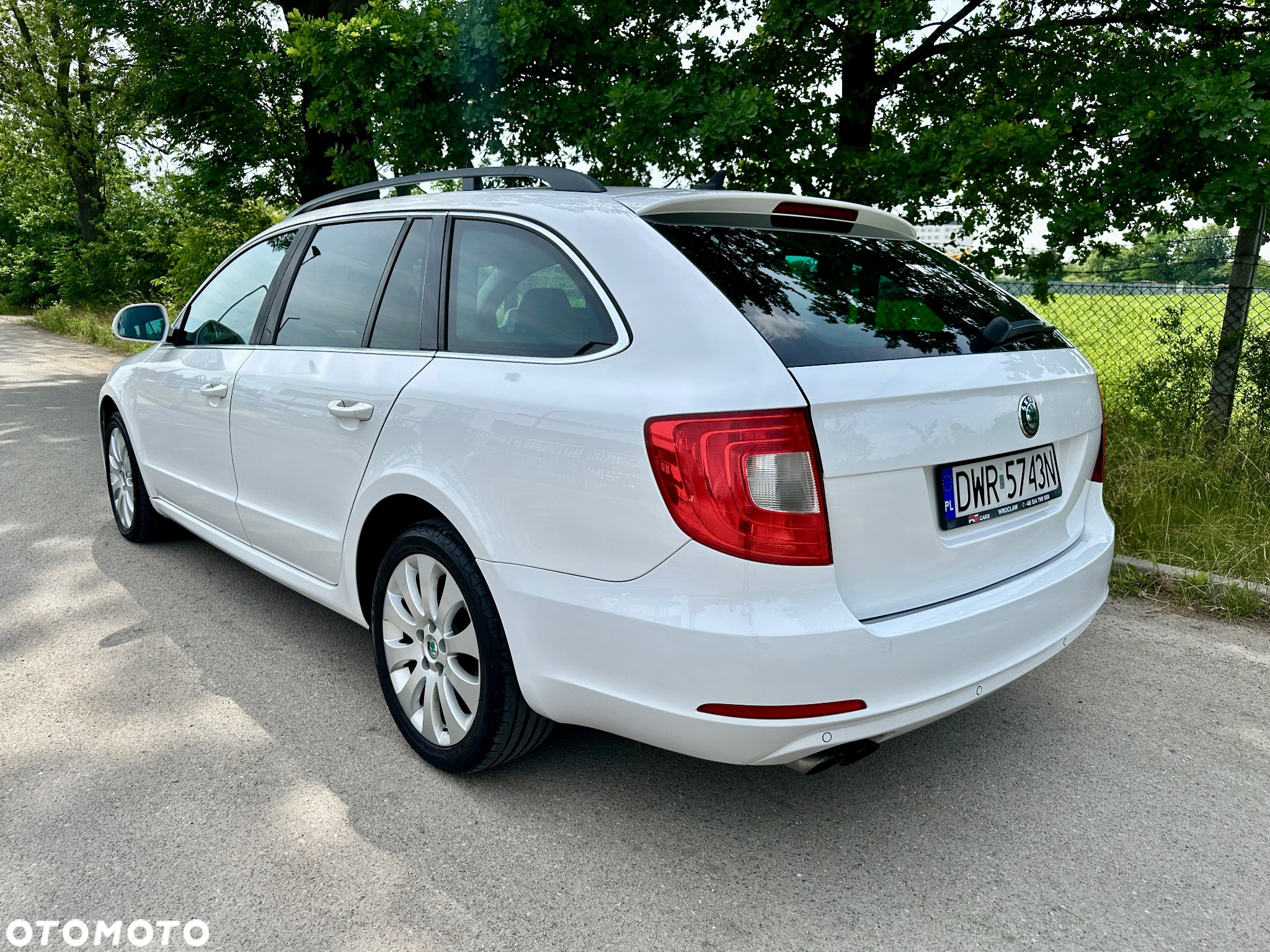 Skoda Superb 1.8 TSI Comfort DSG - 8