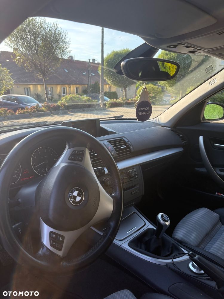 BMW Seria 1 118i - 7