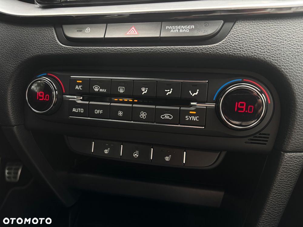 Kia ProCeed 1.4 T-GDI OPF GT LINE - 35