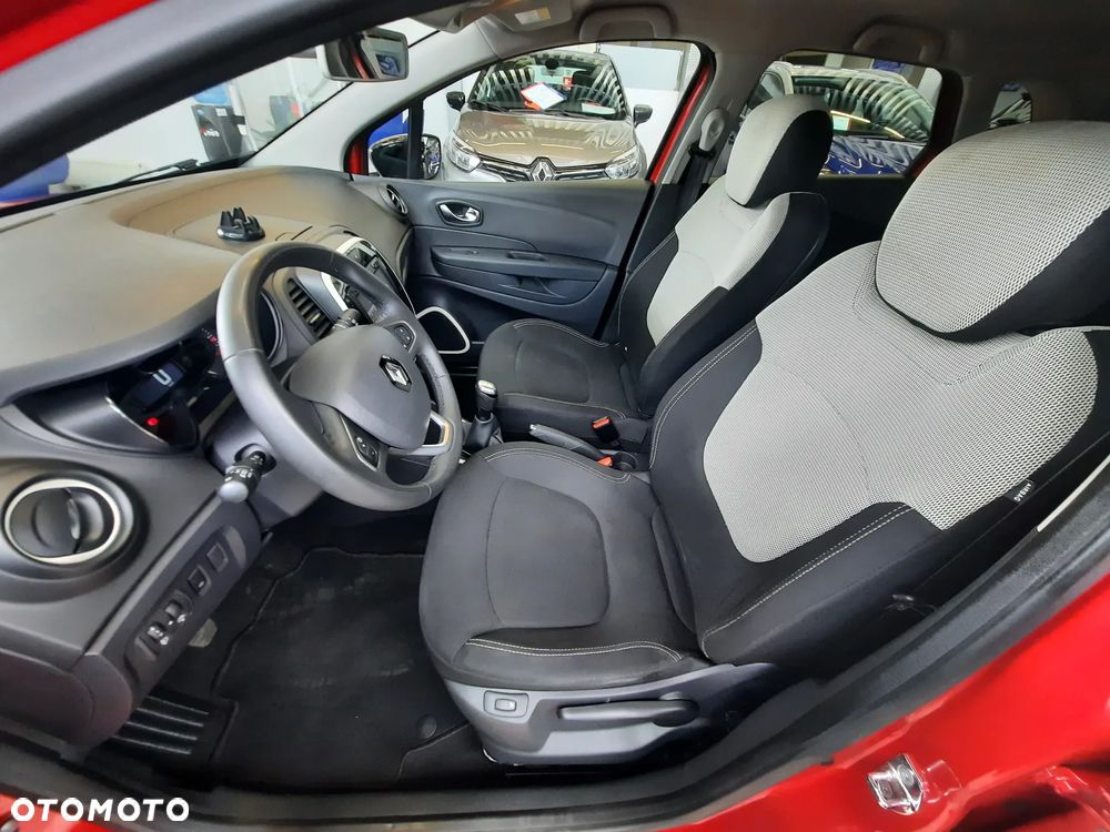 Renault Captur - 13