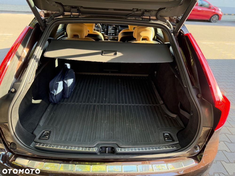 Volvo V90 T4 Momentum - 6