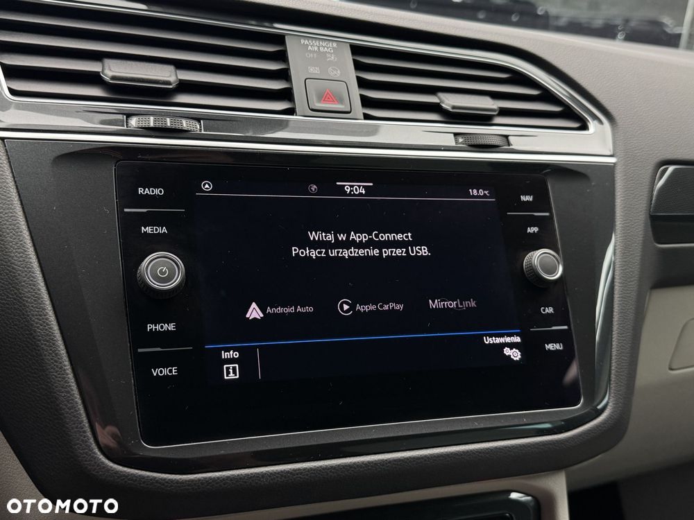 Volkswagen Tiguan 1.5 eTSI Elegance DSG - 32