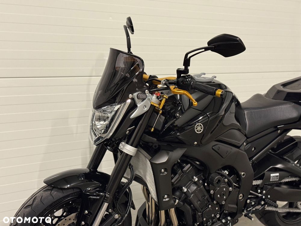 Yamaha FZ - 23