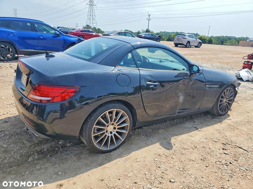 Mercedes-Benz SLK - 17