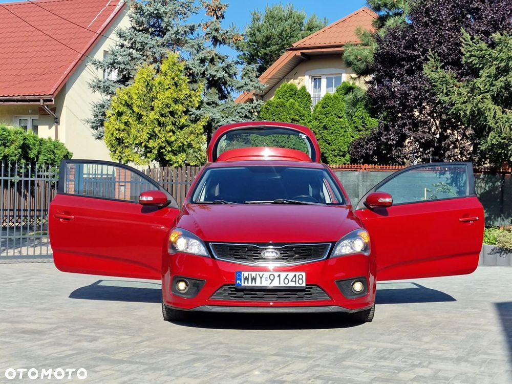 Kia ProCeed - 5