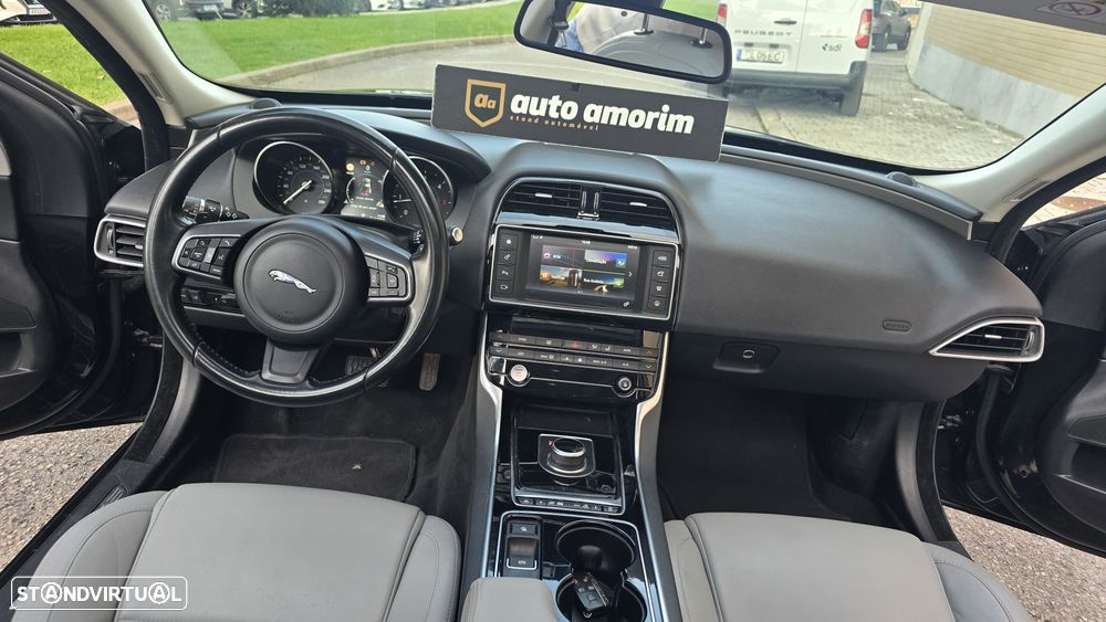 Jaguar XE 20d Aut. Prestige - 19