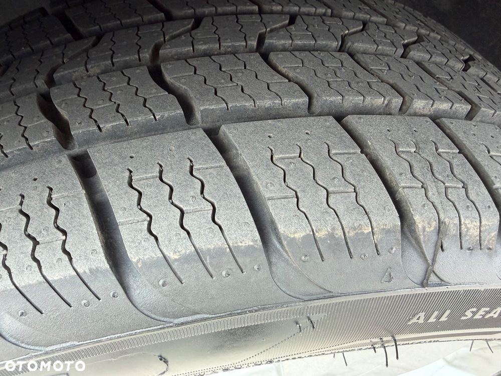 Peugeot 3008 HDi 115 Allure - 31